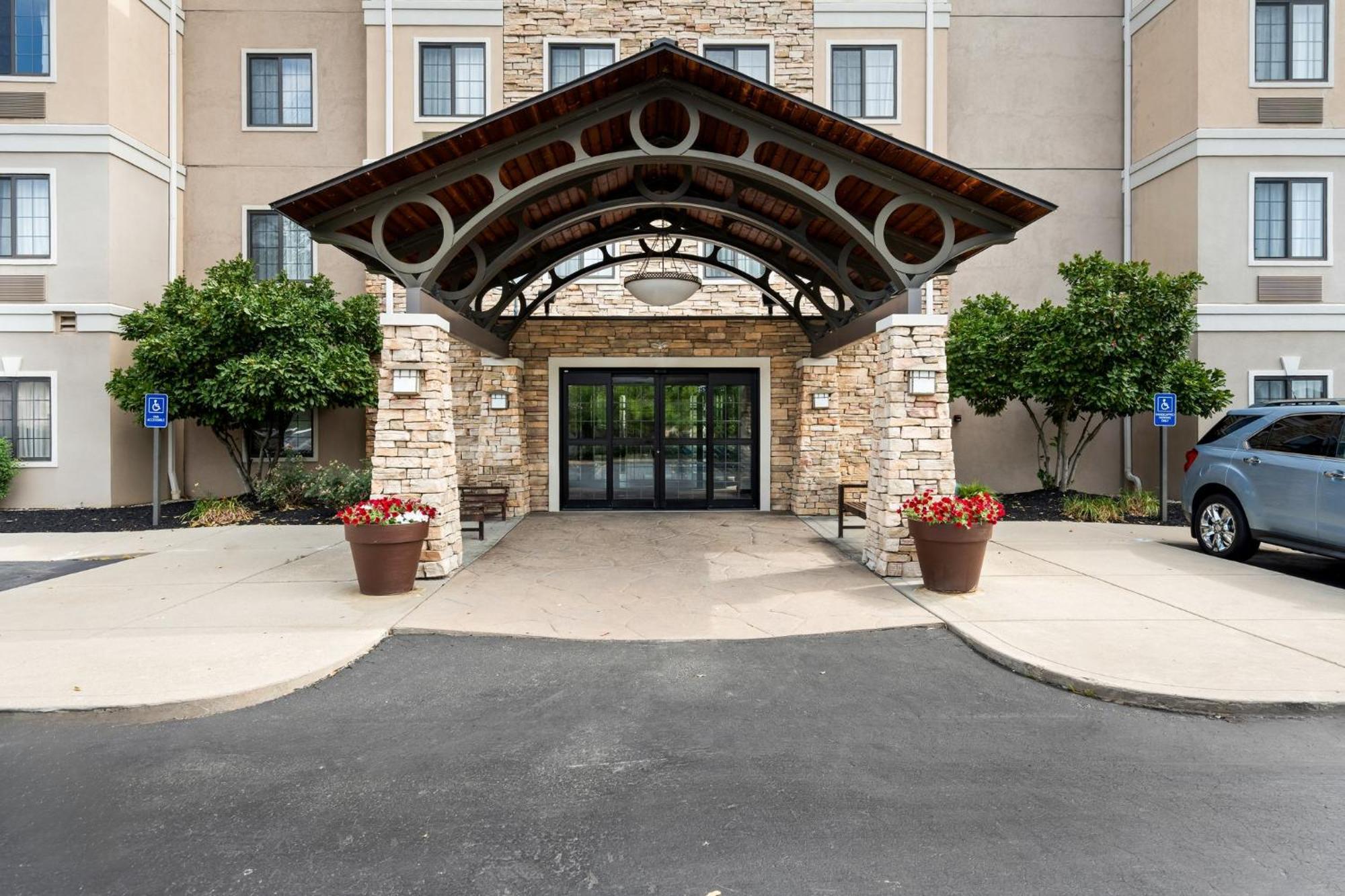 ווסט צ'סטר Staybridge Suites - Cincinnati North By Ihg מראה חיצוני תמונה