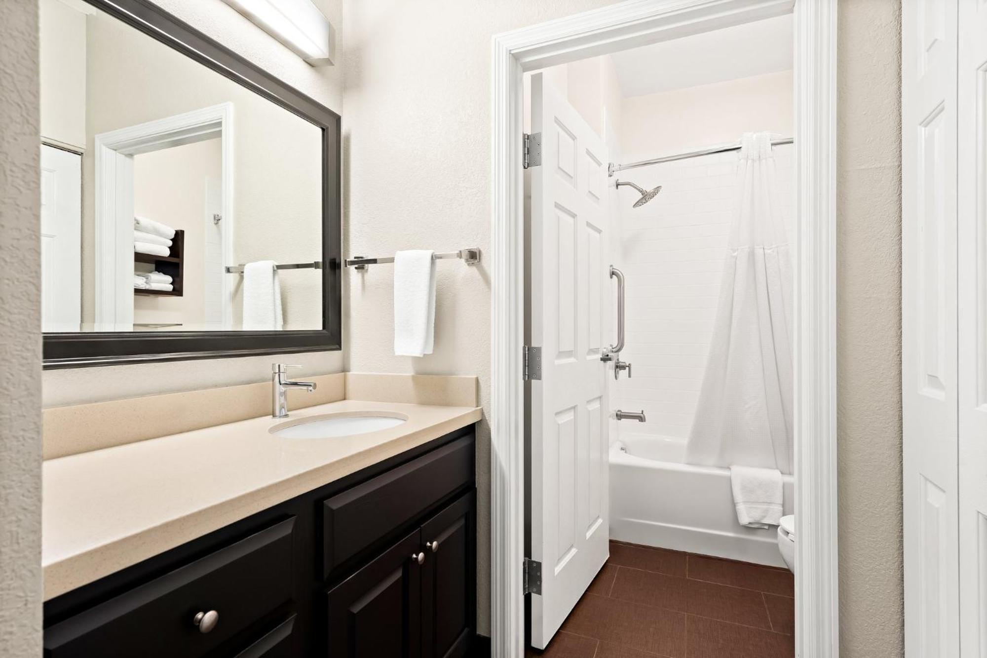 ווסט צ'סטר Staybridge Suites - Cincinnati North By Ihg מראה חיצוני תמונה